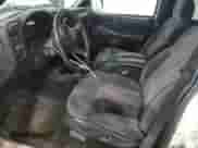 2001 Chevrolet Blazer LT с VIN 1GNDT13W91K224444, выставлен на аукционе Copart как лот 81615015 с пробегом 225 699 миль миль и Списание • Salvage title. История ставок и продаж доступна на DreamBid. Изображение 7.