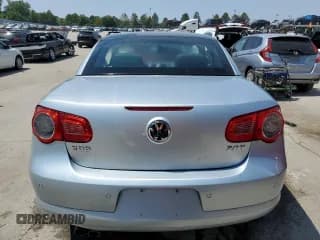 ✅ 2008 Volkswagen Eos Lux • VIN: WVWFA71F98V010009 • Лот: 66040504. Опубликован ранее на Copart с пробегом 67 727 миль. Бесплатный доступ к архиву аукционных продаж из США и подробный отчёт об истории автомобиля на DreamBid. Изображение 6.