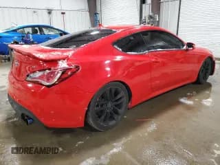 ✅ 2013 Hyundai Genesis Coupe R-Spec • VIN: KMHHU6KJXDU103226 • Lot: 45463495. Wystawiony na Copart z przebiegiem 77 333 mil. Bezpłatny archiwum sprzedaży aukcyjnych z USA i szczegółowy raport historii pojazdu na DreamBid. Zdjęcie 3.