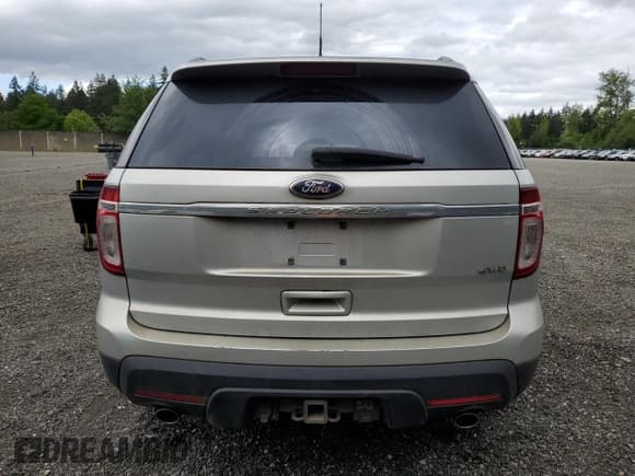 ✅ 2013 Ford Explorer • VIN: 1FM5K8B85DGA99019 • Lot: 57046565. Listed on Copart with 216,231 mi. Free auction sales archive from the USA and detailed vehicle history report at DreamBid. Image 6.