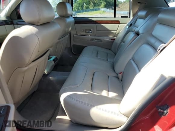 ✅ 1999 Cadillac DeVille • VIN: 1G6KD54Y4XU797594 • Lot: 69728885. Wystawiony na Copart z przebiegiem 112 642 mil. Bezpłatny archiwum sprzedaży aukcyjnych z USA i szczegółowy raport historii pojazdu na DreamBid. Zdjęcie 10.