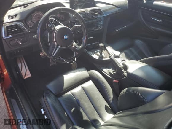 ✅ 2016 BMW M4 • VIN: WBS3U9C59GP969108 • Lot: 60528043. Wystawiony na Copart z przebiegiem 39 255 mil. Bezpłatny archiwum sprzedaży aukcyjnych z USA i szczegółowy raport historii pojazdu na DreamBid. Zdjęcie 8.