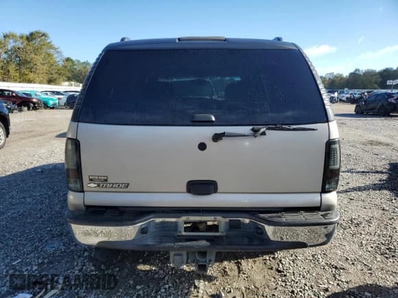 ✅ 2006 Chevrolet Tahoe LS • VIN: 1GNEC13V36R123510 • Lot: 90806375. Listed on Copart with 312,596 mi. Free auction sales archive from the USA and detailed vehicle history report at DreamBid. Image 6.