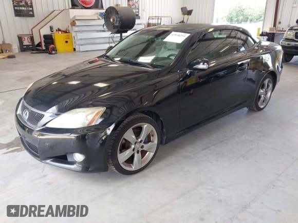 ✅ 2010 Lexus IS 250 C • VIN: JTHFF2C28A2507296 • Lot: 42938254. Listed on IAAI with 172,444 mi. Free auction sales archive from the USA and detailed vehicle history report at DreamBid. Image 2.