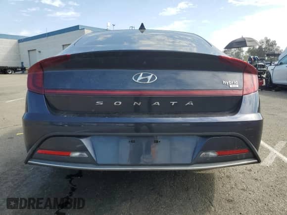 ✅ 2020 Hyundai Sonata Blue • VIN: KMHL24JJ1LA015266 • Лот: 81714165. Опубликован ранее на Copart с пробегом 118 939 миль. Бесплатный доступ к архиву аукционных продаж из США и подробный отчёт об истории автомобиля на DreamBid. Изображение 6.