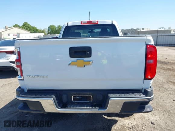 ✅ 2018 Chevrolet Colorado 4WD Work Truck • VIN: 1GCHTBEA0J1290405 • Lot: 41998238. Listed on IAAI with 118,623 mi. Free auction sales archive from the USA and detailed vehicle history report at DreamBid. Image 16.