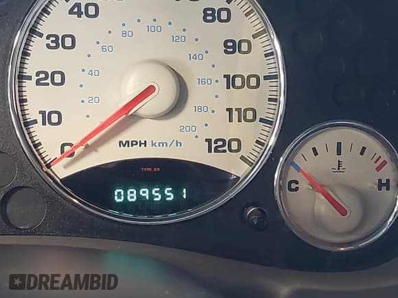 ✅ 2002 Jeep Liberty Limited • VIN: 1J4GL58K72W142669 • Lot: 42866721. Wystawiony na IAAI z przebiegiem 89 551 mil. Bezpłatny archiwum sprzedaży aukcyjnych z USA i szczegółowy raport historii pojazdu na DreamBid. Zdjęcie 15.