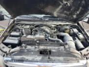 ✅ 1999 Ford F-250 XL • VIN: 1FTNX21S7XED11662 • Lot: 62318795. Wystawiony na Copart z przebiegiem 138 819 mil. Bezpłatny archiwum sprzedaży aukcyjnych z USA i szczegółowy raport historii pojazdu na DreamBid. Zdjęcie 11.