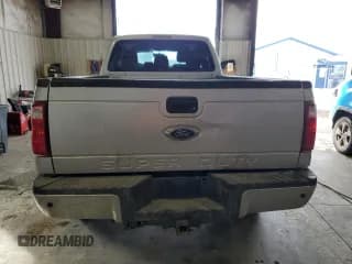 ✅ 2016 Ford F-350 Platinum • VIN: 1FT8W3BT1GEC70944 • Лот: 41298774. Опубликован ранее на Copart с пробегом 129 636 миль. Бесплатный доступ к архиву аукционных продаж из США и подробный отчёт об истории автомобиля на DreamBid. Изображение 6.