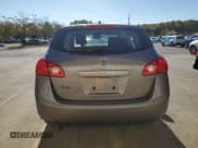 ✅ 2009 Nissan Rogue S • VIN: JN8AS58V99W184283 • Lot: 82727865. Wystawiony na Copart z przebiegiem 39 864 mil. Bezpłatny archiwum sprzedaży aukcyjnych z USA i szczegółowy raport historii pojazdu na DreamBid. Zdjęcie 6.