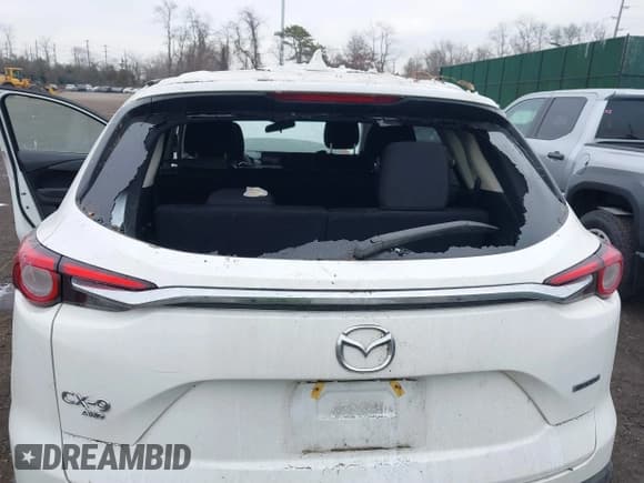 ✅ 2022 Mazda CX-9 Sport • VIN: JM3TCBBY8N0603392 • Lot: 41170708. Listed on IAAI with 43,470 mi. Free auction sales archive from the USA and detailed vehicle history report at DreamBid. Image 6.