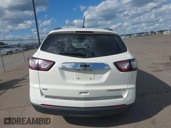 ✅ 2013 Chevrolet Traverse LT • VIN: 1GNKVJKD9DJ189724 • Lot: 43037197. Wystawiony na IAAI z przebiegiem 156 728 mil. Bezpłatny archiwum sprzedaży aukcyjnych z USA i szczegółowy raport historii pojazdu na DreamBid. Zdjęcie 17.