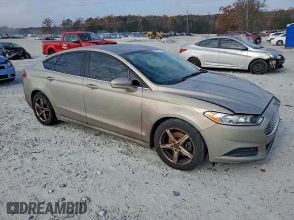 ✅ 2016 Ford Fusion SE • VIN: 3FA6P0H77GR101897 • Lot: 94034565. Listed on Copart with 236,288 mi. Free auction sales archive from the USA and detailed vehicle history report at DreamBid. Image 4.