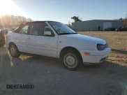 ✅ 2001 Volkswagen Cabriolet GLS • VIN: 3VWCC21V21M807223 • Лот: 87444904. Опубликован ранее на Copart с пробегом 210 666 миль. Бесплатный доступ к архиву аукционных продаж из США и подробный отчёт об истории автомобиля на DreamBid. Изображение 4.