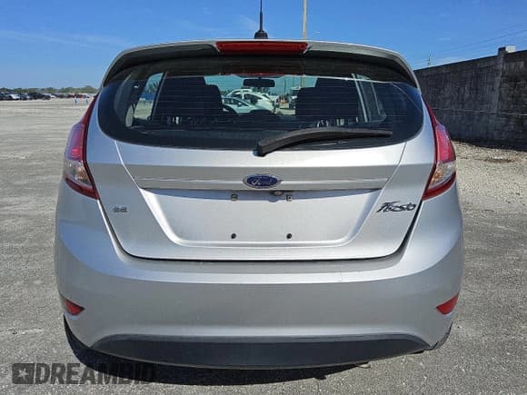 ✅ 2019 Ford Fiesta SE • VIN: 3FADP4EJXKM140617 • Lot: 92281975. Listed on Copart with 138,075 mi. Free auction sales archive from the USA and detailed vehicle history report at DreamBid. Image 6.