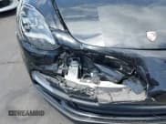 ✅ 2018 Porsche Panamera 4 E-Hybrid • VIN: WP0AE2A77JL129060 • Lot: 42420977. Wystawiony na IAAI z przebiegiem 70 062 mil. Bezpłatny archiwum sprzedaży aukcyjnych z USA i szczegółowy raport historii pojazdu na DreamBid. Zdjęcie 6.