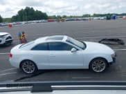 ✅ 2014 Audi A5 Premium Plus • VIN: WAULFAFR9EA001279 • Лот: 42999334. Опубликован ранее на IAAI с пробегом 172 445 миль. Бесплатный доступ к архиву аукционных продаж из США и подробный отчёт об истории автомобиля на DreamBid. Изображение 13.
