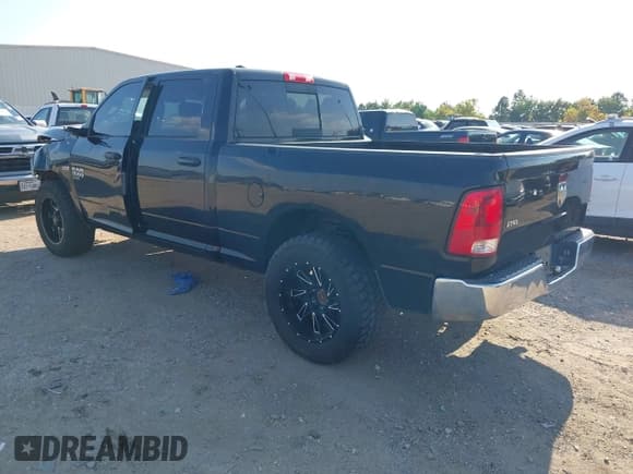 ✅ 2019 Ram 1500 SLT • VIN: 1C6RR6TT6KS690468 • Лот: 43208376. Опубликован ранее на IAAI с пробегом 177 104 миль. Бесплатный доступ к архиву аукционных продаж из США и подробный отчёт об истории автомобиля на DreamBid. Изображение 3.