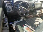 ✅ 2018 Chevrolet Silverado 2500HD LT • VIN: 1GC1KVEG1JF192271 • Lot: 82311435. Wystawiony na Copart z przebiegiem Nie podano. Bezpłatny archiwum sprzedaży aukcyjnych z USA i szczegółowy raport historii pojazdu na DreamBid. Zdjęcie 8.