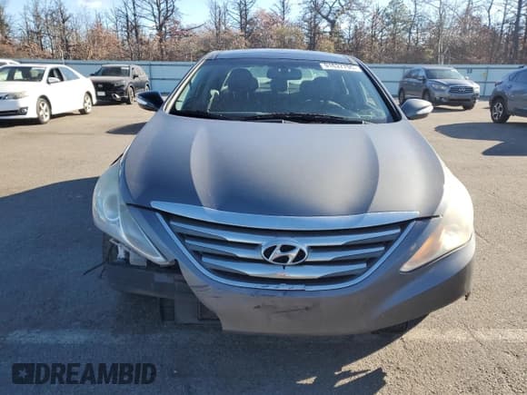 ✅ 2014 Hyundai Sonata SE • VIN: 5NPEC4AC8EH812265 • Lot: 91637795. Wystawiony na Copart z przebiegiem 177 462 mil. Bezpłatny archiwum sprzedaży aukcyjnych z USA i szczegółowy raport historii pojazdu na DreamBid. Zdjęcie 5.