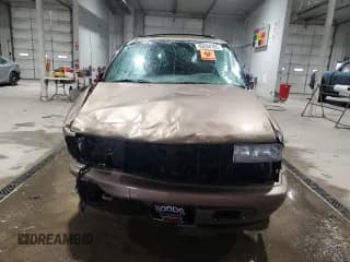 ✅ 2004 Chevrolet Blazer LS • VIN: 1GNDT13X74K139714 • Lot: 45634765. Wystawiony na Copart z przebiegiem Nie podano. Bezpłatny archiwum sprzedaży aukcyjnych z USA i szczegółowy raport historii pojazdu na DreamBid. Zdjęcie 5.