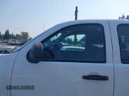 ✅ 2011 Chevrolet Silverado 2500HD Work Truck • VIN: 1GC2CVCG6BZ138484 • Лот: 43142036. Опубликован ранее на IAAI с пробегом 138 318 миль. Бесплатный доступ к архиву аукционных продаж из США и подробный отчёт об истории автомобиля на DreamBid. Изображение 14.