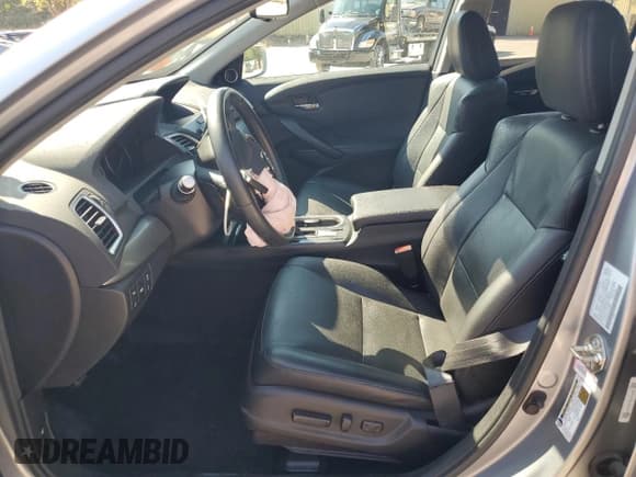 ✅ 2018 Acura RDX Advance • VIN: 5J8TB3H74JL012650 • Lot: 81390845. Listed on Copart with 65,942 mi. Free auction sales archive from the USA and detailed vehicle history report at DreamBid. Image 7.