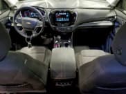 ✅ 2019 Chevrolet Traverse LT Cloth • VIN: 1GNERGKW4KJ241473 • Lot: 93990355. Wystawiony na Copart z przebiegiem 101 316 mil. Bezpłatny archiwum sprzedaży aukcyjnych z USA i szczegółowy raport historii pojazdu na DreamBid. Zdjęcie 8.