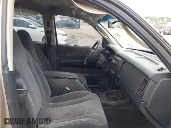 ✅ 2004 Dodge Dakota SLT • VIN: 1D7HL48N84S619527 • Lot: 42484398. Listed on IAAI with 275,998 mi. Free auction sales archive from the USA and detailed vehicle history report at DreamBid. Image 5.