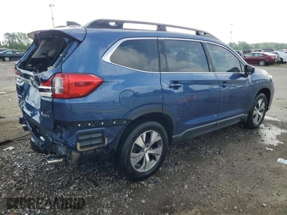 ✅ 2021 Subaru Ascent Premium • VIN: 4S4WMAFDXM3472222 • Lot: 66188315. Listed on Copart with 82,505 mi. Free auction sales archive from the USA and detailed vehicle history report at DreamBid. Image 3.
