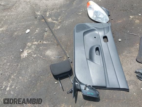 ✅ 2010 Hyundai Accent GS • VIN: KMHCM3AC8AU182130 • Лот: 42446730. Опубликован ранее на IAAI с пробегом 183 424 миль. Бесплатный доступ к архиву аукционных продаж из США и подробный отчёт об истории автомобиля на DreamBid. Изображение 12.