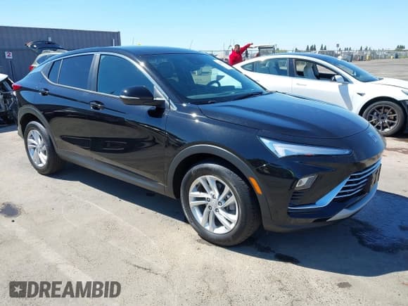 ✅ 2025 Buick Envista Preferred • VIN: KL47LAEPXSB169378 • Lot: 42963444. Listed on IAAI with 12,013 mi. Free auction sales archive from the USA and detailed vehicle history report at DreamBid. Image 1.