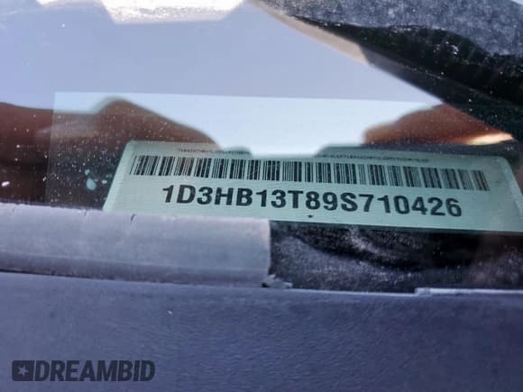 ✅ 2009 Dodge 1500 SLT • VIN: 1D3HB13T89S710426 • Lot: 46917395. Wystawiony na Copart z przebiegiem 155 783 mil. Bezpłatny archiwum sprzedaży aukcyjnych z USA i szczegółowy raport historii pojazdu na DreamBid. Zdjęcie 13.