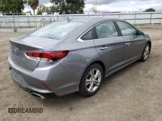 ✅ 2018 Hyundai Sonata Limited • VIN: 5NPE34AF0JH630287 • Лот: 51008163. Опубликован ранее на Copart с пробегом 96 977 миль. Бесплатный доступ к архиву аукционных продаж из США и подробный отчёт об истории автомобиля на DreamBid. Изображение 3.