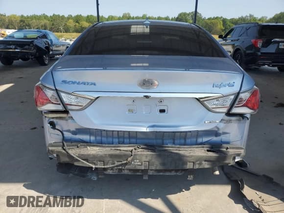 ✅ 2013 Hyundai Sonata Limited • VIN: KMHEC4A44DA075768 • Lot: 70425584. Listed on Copart with 135,850 mi. Free auction sales archive from the USA and detailed vehicle history report at DreamBid. Image 6.