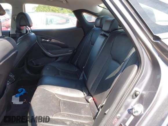 ✅ 2013 Hyundai Azera • VIN: KMHFG4JG2DA214332 • Lot: 43085492. Wystawiony na IAAI z przebiegiem 97 689 mil. Bezpłatny archiwum sprzedaży aukcyjnych z USA i szczegółowy raport historii pojazdu na DreamBid. Zdjęcie 8.