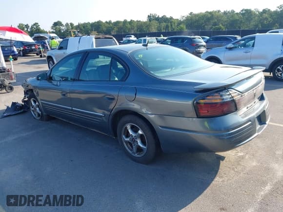 ✅ 2005 Pontiac Bonneville SE • VIN: 1G2HX52K95U187303 • Lot: 42985606. Wystawiony na IAAI z przebiegiem 170 700 mil. Bezpłatny archiwum sprzedaży aukcyjnych z USA i szczegółowy raport historii pojazdu na DreamBid. Zdjęcie 3.