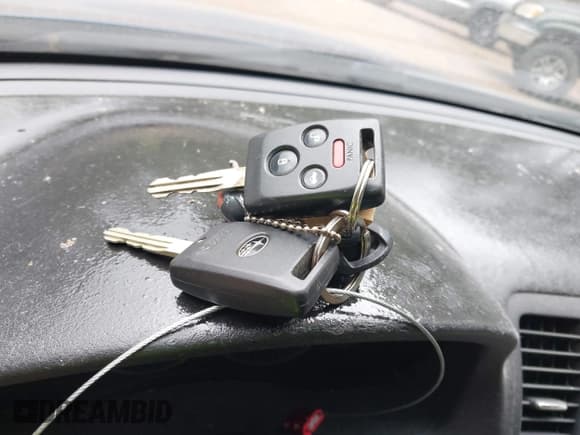 ✅ 2008 Subaru Outback Limited • VIN: 4S4BP62C587357896 • Lot: 43183451. Wystawiony na IAAI z przebiegiem 135 891 mil. Bezpłatny archiwum sprzedaży aukcyjnych z USA i szczegółowy raport historii pojazdu na DreamBid. Zdjęcie 11.