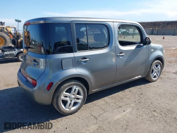 ✅ 2009 Nissan Cube S • VIN: JN8AZ28R49T122143 • Лот: 42803064. Опубликован ранее на IAAI с пробегом 130 999 миль. Бесплатный доступ к архиву аукционных продаж из США и подробный отчёт об истории автомобиля на DreamBid. Изображение 4.