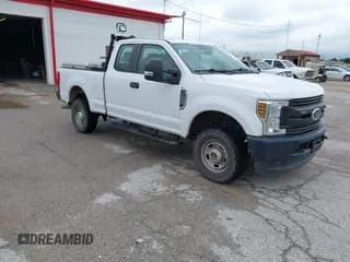 ✅ 2018 Ford F-250 XL • VIN: 1FT7X2B63JEC48075 • Lot: 42175871. Listed on IAAI with 156,360 mi. Free auction sales archive from the USA and detailed vehicle history report at DreamBid. Image 1.