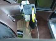 ✅ 1984 GMC Caballero • VIN: 1GTCW80H0ER502106 • Lot: 43298177. Wystawiony na IAAI z przebiegiem 285 763 mil. Bezpłatny archiwum sprzedaży aukcyjnych z USA i szczegółowy raport historii pojazdu na DreamBid. Zdjęcie 11.