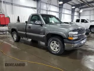 ✅ 2002 Chevrolet Silverado 1500 • VIN: 1GCEK14V22E127656 • Лот: 70042684. Опубликован ранее на Copart с пробегом 134 872 миль. Бесплатный доступ к архиву аукционных продаж из США и подробный отчёт об истории автомобиля на DreamBid. Изображение 4.