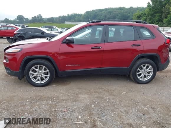 ✅ 2016 Jeep Cherokee Sport • VIN: 1C4PJLAB2GW137168 • Лот: 42879329. Опубликован ранее на IAAI с пробегом 73 410 миль. Бесплатный доступ к архиву аукционных продаж из США и подробный отчёт об истории автомобиля на DreamBid. Изображение 14.