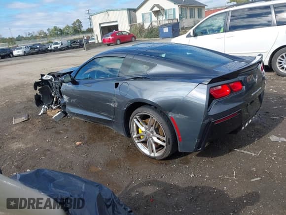 ✅ 2014 Chevrolet Corvette Z51 3LT • VIN: 1G1YL2D70E5105363 • Lot: 43432205. Listed on IAAI with 25,347 mi. Free auction sales archive from the USA and detailed vehicle history report at DreamBid. Image 3.
