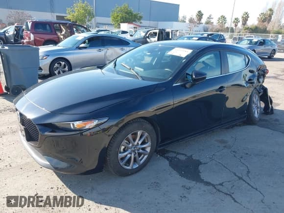 ✅ 2021 Mazda 3 S • VIN: JM1BPAJLXM1314726 • Лот: 41193185. Опубликован ранее на IAAI с пробегом 43 546 миль. Бесплатный доступ к архиву аукционных продаж из США и подробный отчёт об истории автомобиля на DreamBid. Изображение 16.