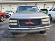 ✅ 1998 GMC Sierra 1500 • VIN: 1GTEC19W4WE517422 • Lot: 65384335. Wystawiony na Copart z przebiegiem 263 184 mil. Bezpłatny archiwum sprzedaży aukcyjnych z USA i szczegółowy raport historii pojazdu na DreamBid. Zdjęcie 5.