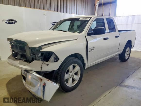 2024 Ram 1500 SLT z VIN 1C6RR7GG4RS148993, wystawiony jako Copart lot #91118335 z przebiegiem 43 200 mil mil oraz Czysty tytuł • Clean title. Historia ofert i sprzedaży dostępna na DreamBid. Obrazek 1.