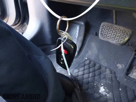 2021 Toyota Camry Hybrid SE с VIN 4T1G31AK6MU556240, выставлен на аукционе IAAI как лот 43214815 с пробегом 250 956 миль миль и . История ставок и продаж доступна на DreamBid. Изображение 11.