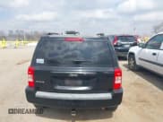 ✅ 2007 Jeep Patriot Sport • VIN: 1J8FF28W97D267050 • Lot: 41793288. Listed on IAAI with 132,743 mi. Free auction sales archive from the USA and detailed vehicle history report at DreamBid. Image 15.