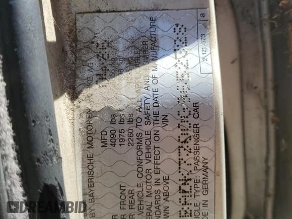 ✅ 1986 BMW 5 Series • VIN: WBADK7300G9652328 • Lot: 63927215. Wystawiony na Copart z przebiegiem 169 552 mil. Bezpłatny archiwum sprzedaży aukcyjnych z USA i szczegółowy raport historii pojazdu na DreamBid. Zdjęcie 12.